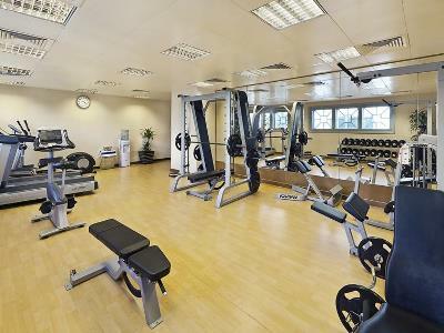Al Manzel Aparthotel